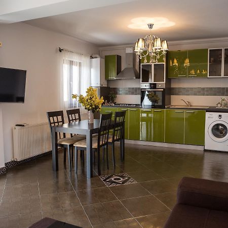 Casa Bella Apartments Bragadiru Екстериор снимка