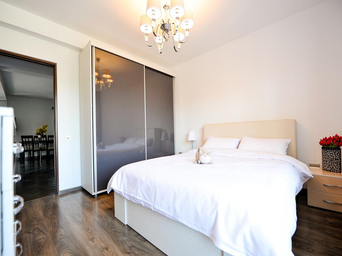 Casa Bella Apartments Bragadiru Екстериор снимка